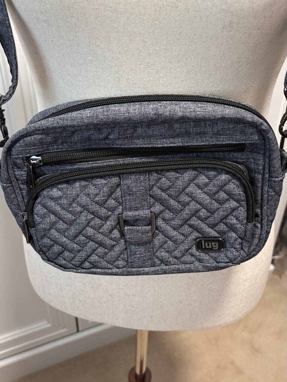 lug Quilted Crossbody  Bag - Gray